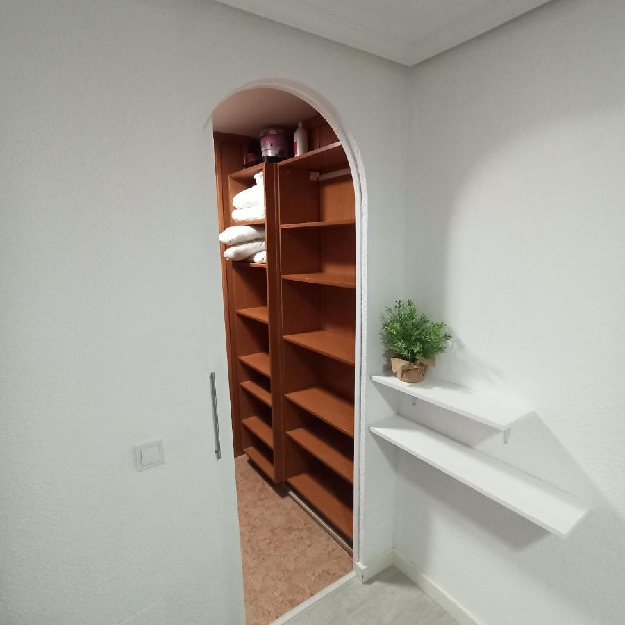Apartamento En 1ª Linea Con Piscina Alicante Exteriör bild